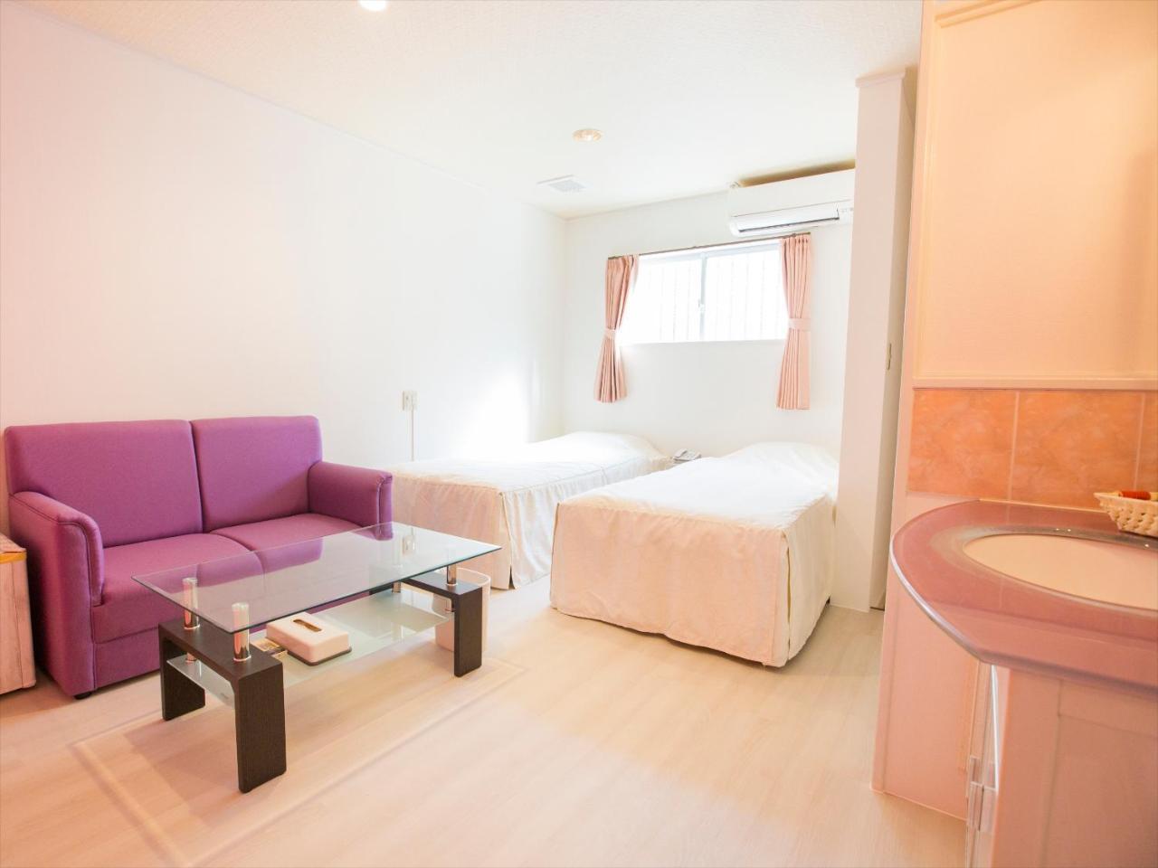 Hotel Palm Tree Hill Okinawa Екстер'єр фото